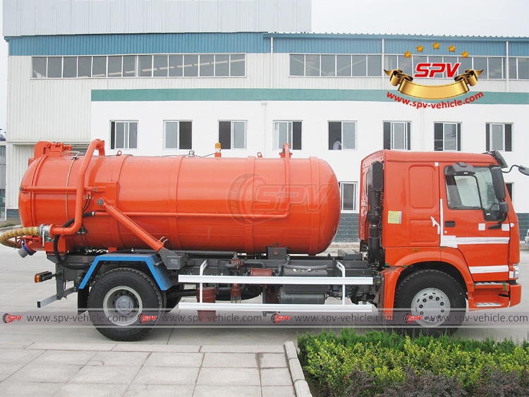 Sewage Vacuum Truck Sinotruk - RS